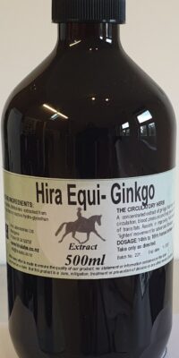 An amber bottle contains 500ml of Ginkgo biloba extract